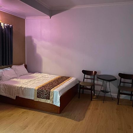 Motel Happy House Bac Lieu Esterno foto