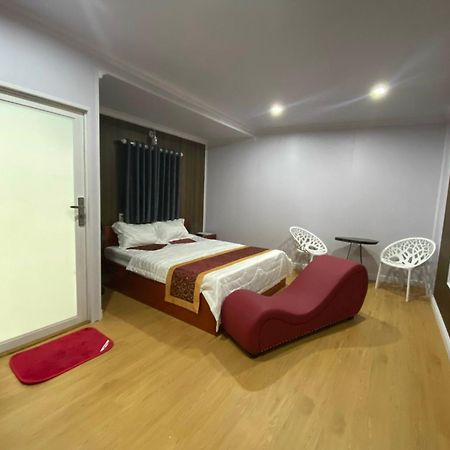 Motel Happy House Bac Lieu Esterno foto